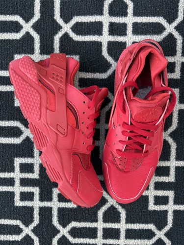 Nike air huarache triple red - nike,