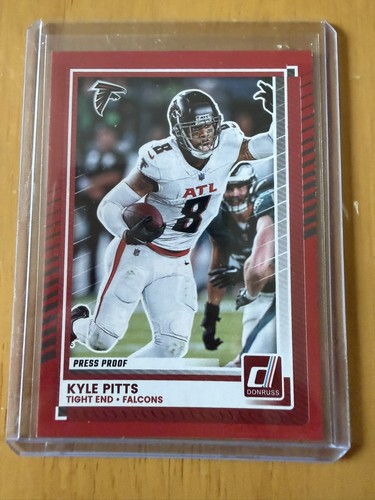 Kyle pitts 2025 panini - kyle,