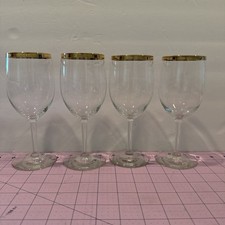 Vtg Set of 4 Stemmed Wine