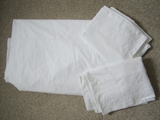 THE WHITE COMPANY - ADELINE KING DUVET COVER AND 2 HOUSEWIFE PILLOWCASES - USED