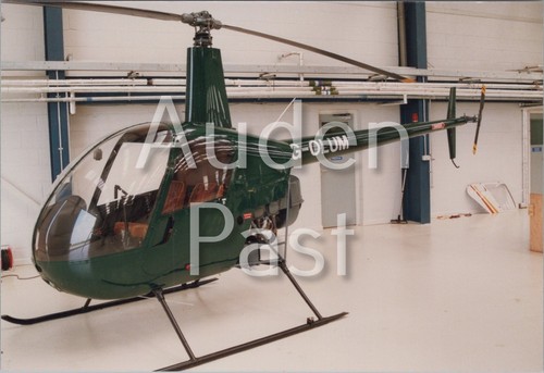 Sywell robinson r22 helicopter - sywell,