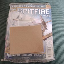 HACHETTE build a model of the