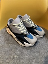adidas Yeezy Wave Runner 700