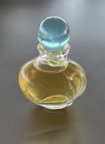 Miniature perfume bottle - bottle, wings