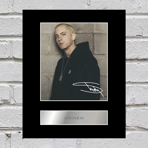 Eminem signed mounted - eminem, photo