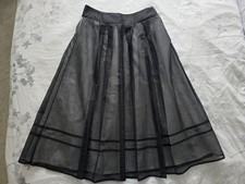 Cabbages & Roses -  Black