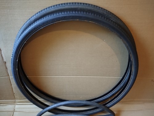 Pair used raleigh - a,