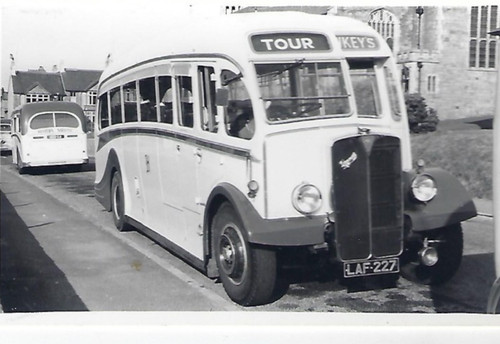 Bus photo laf227 hawkey s - bus, photo: