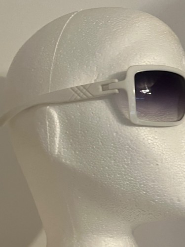 Burberry safilo white - by,
