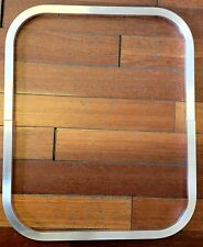 Horsebox Window 18 x 22