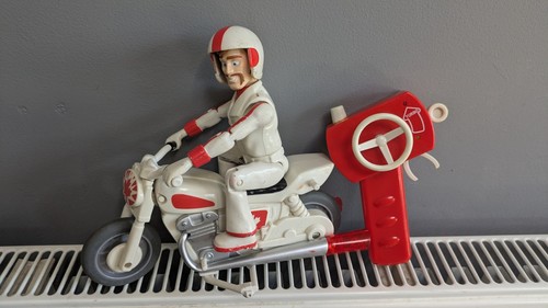 Duke kaboom toy story - duke,