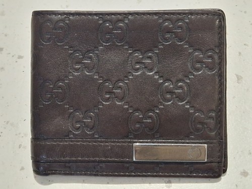 Gucci logo plaque brown - gucci,