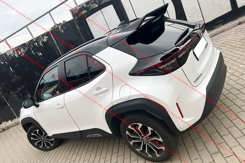 Toyota yaris cross - toyota,