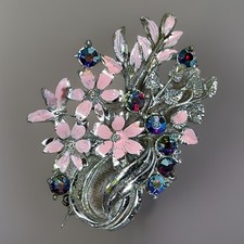 Vintage Exquisite Brooch