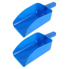 2 Pcs Plastic Barn Chicken