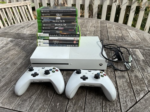 Xbox one 500gb with - 500gb, 2