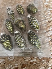 Houseoffraser Christmas trees baubles in green 9 in total