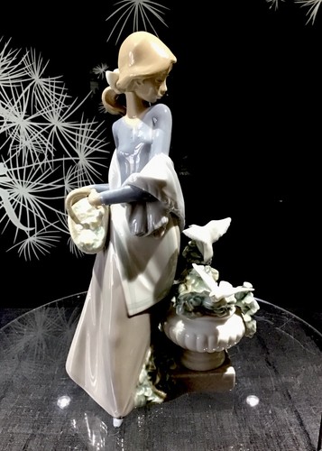 Lladro figurine the - lladro,