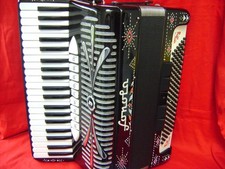 Sonola 120 bass accordion with - 120,