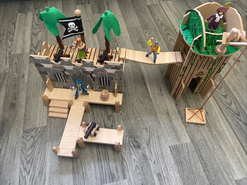 Elc pirate fort island - island, wooden