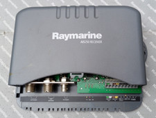 Raymarine AIS250 Receiver E0315 VHF Splitter  C70, C80, C120, E80, E120 MFD