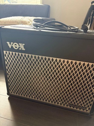 Vox valvetronix vt50 guitar - vox,
