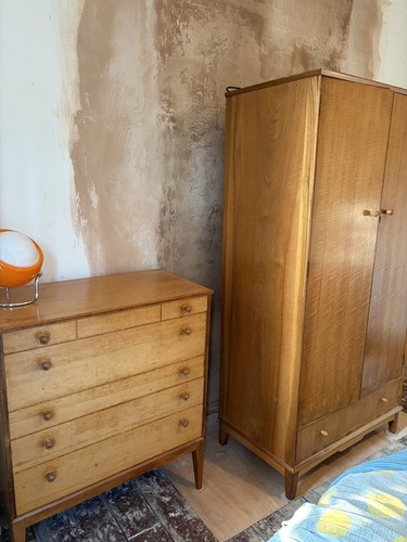 Modern mid century - modern,