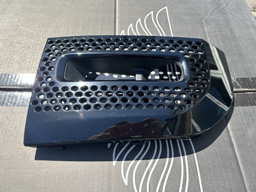 Land rover defender l663 - defender, front