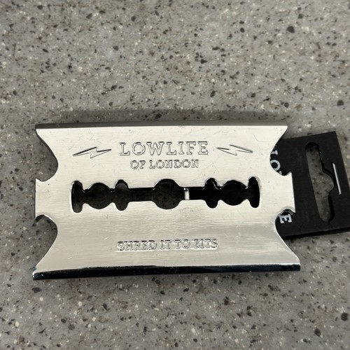 Razor blade belt buckle metal - razor,