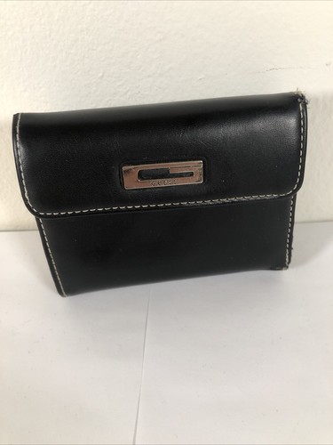 Guess tri fold - guess,