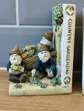 Vintage 'Country Gardening'