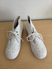 Rundholz white leather