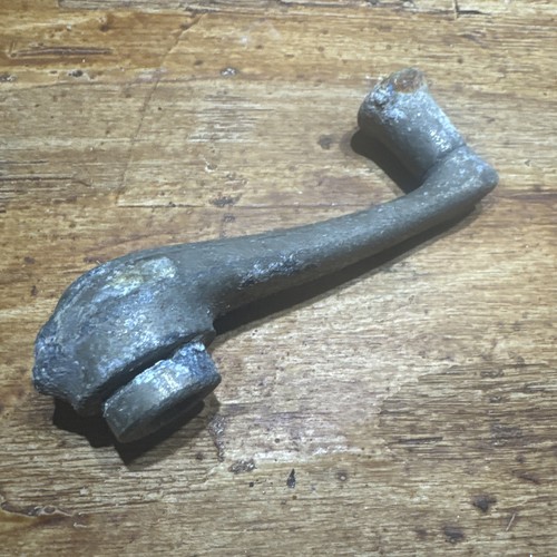 Car window crank - car, door