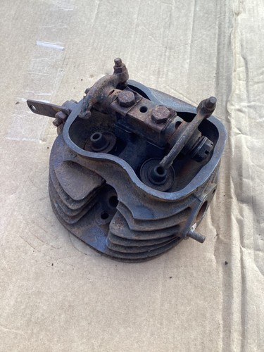 Bsa c11g c12 cylinder head - bsa,