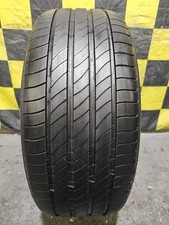 235/45 R18 98V Michelin e