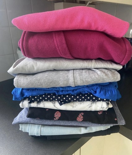 Mixed clothes bundle - clothes,