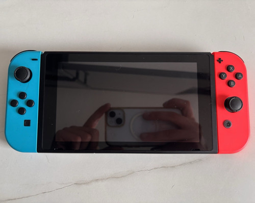 Nintendo switch console - nintendo,