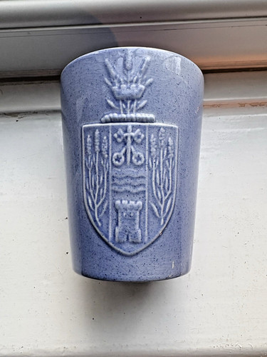 Ashtead potters pottery - ashtead,