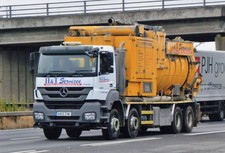 COL PHOTO: H & T SERVICES MERCEDES AXOR 8 WHEEL RIGID - KX13 ZXW