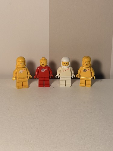 Lego vintage minifigure - lego,