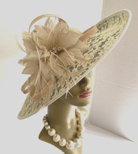 Stunning Hatinator Hat Wedding