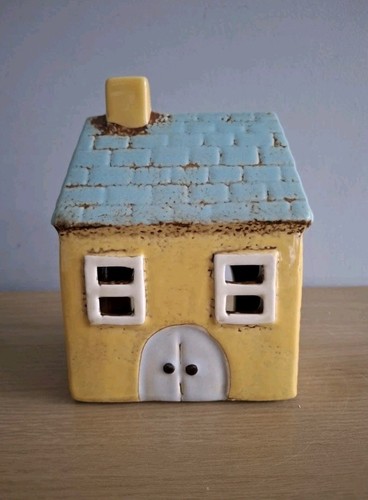 Tea light house quay - light,