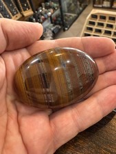 TIGER IRON Palm Stone 65mm Polished Natural Crystal Large Size Decoration