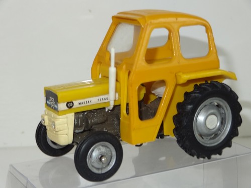 Britains 9529 massey ferguson - britains,