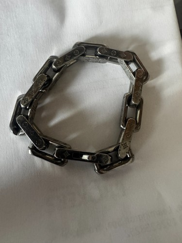 Louis vuitton monogram chain - louis,