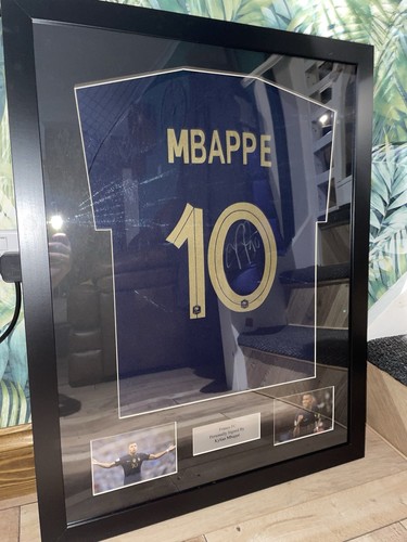 Kylian mbappe signed - mbappe, shirt