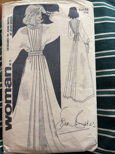 Woman sewing pattern - woman,