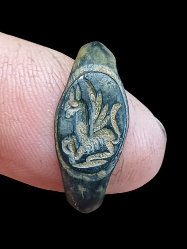 Roman bronze ring with - roman,