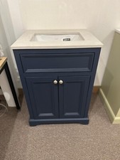 Ex-Display 2 door vanity by Oxun 600mmw  Navy Blue with Quartz Top and Basin