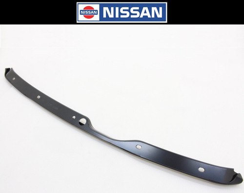 Front bumper upper rubber - front,